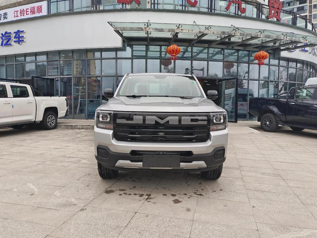 江铃宝典2022款柴油四驱,江铃宝典2020款柴油皮卡