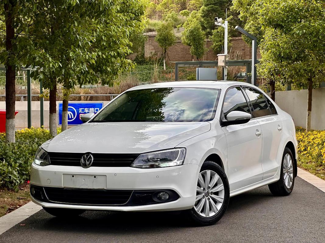 大众速腾2014年自动挡,速腾2014自动时尚型