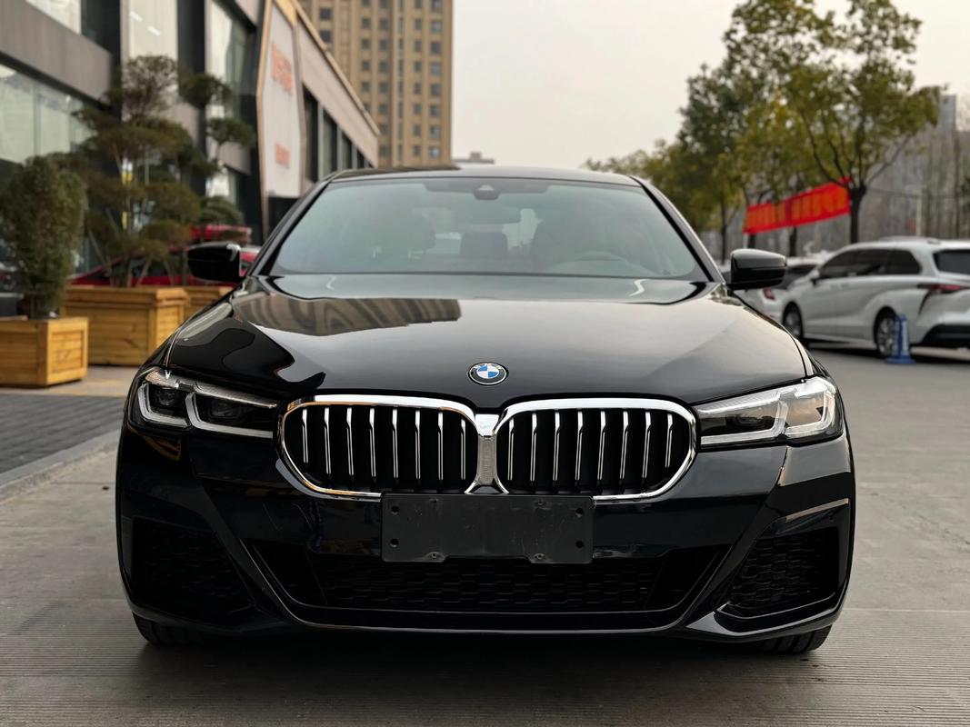 宝马5系530价格及图片/宝马5系2022款530价格