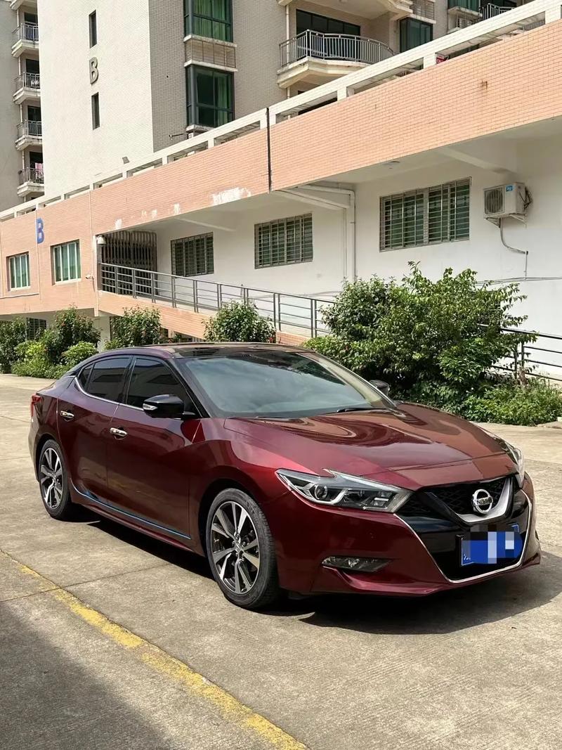 东风日产西玛报价及图片 东风日产march报价