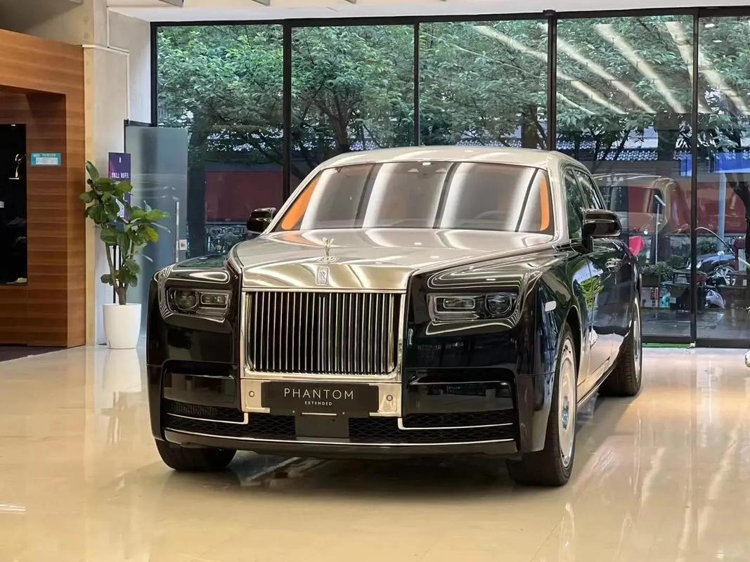 【劳斯莱斯幻影标志图片,劳斯莱斯幻影标志图片及价格】