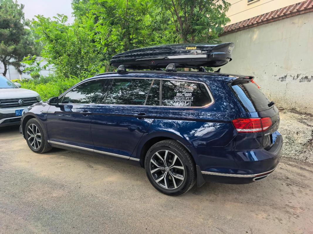 大众蔚揽旅行车(大众蔚揽旅行车后排能否平放)