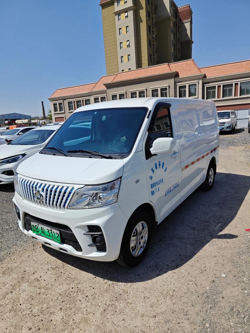 长安箱式面包车所有车型图片(长安箱式货车报价及图片大全 价格)