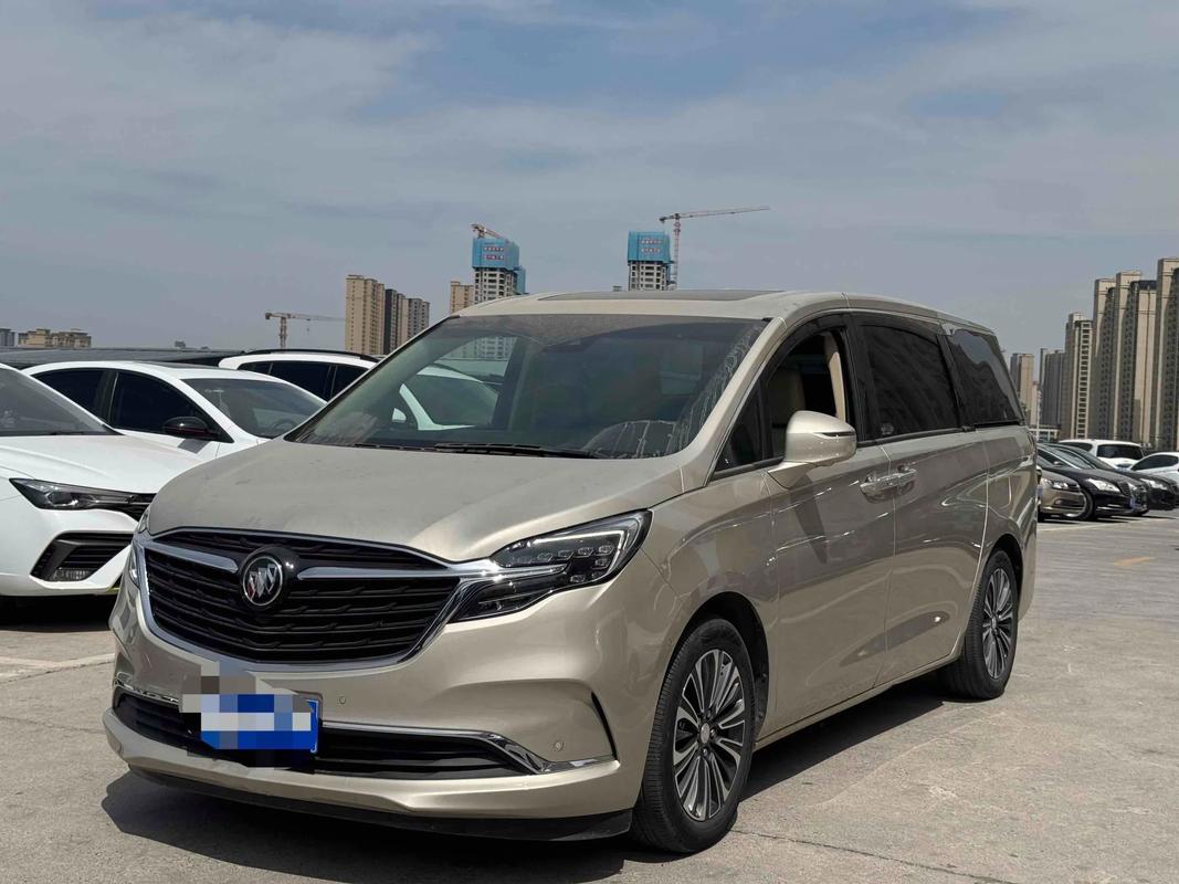 别克gl8es商务车报价2022款价格/别克gl8商务车报价2021款价格颜色