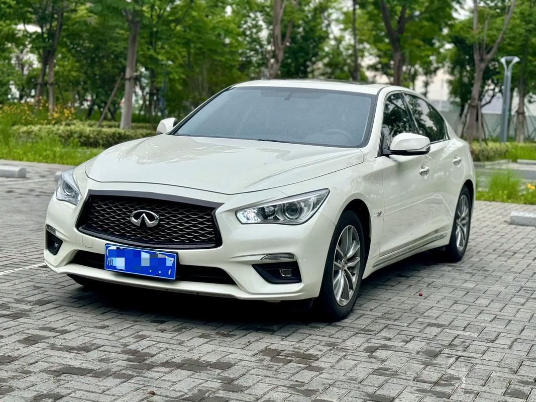 英菲尼迪q50l配置 英菲尼迪q50s参数