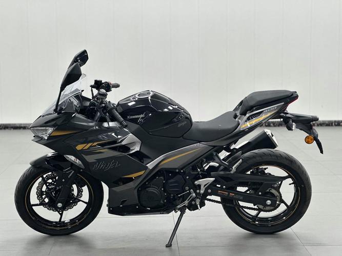 川崎忍者400坐高(川崎忍者400高度)