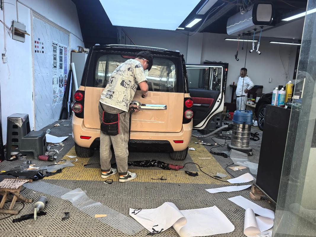 【哈弗m2改装,哈弗m2内饰拆卸详细图】