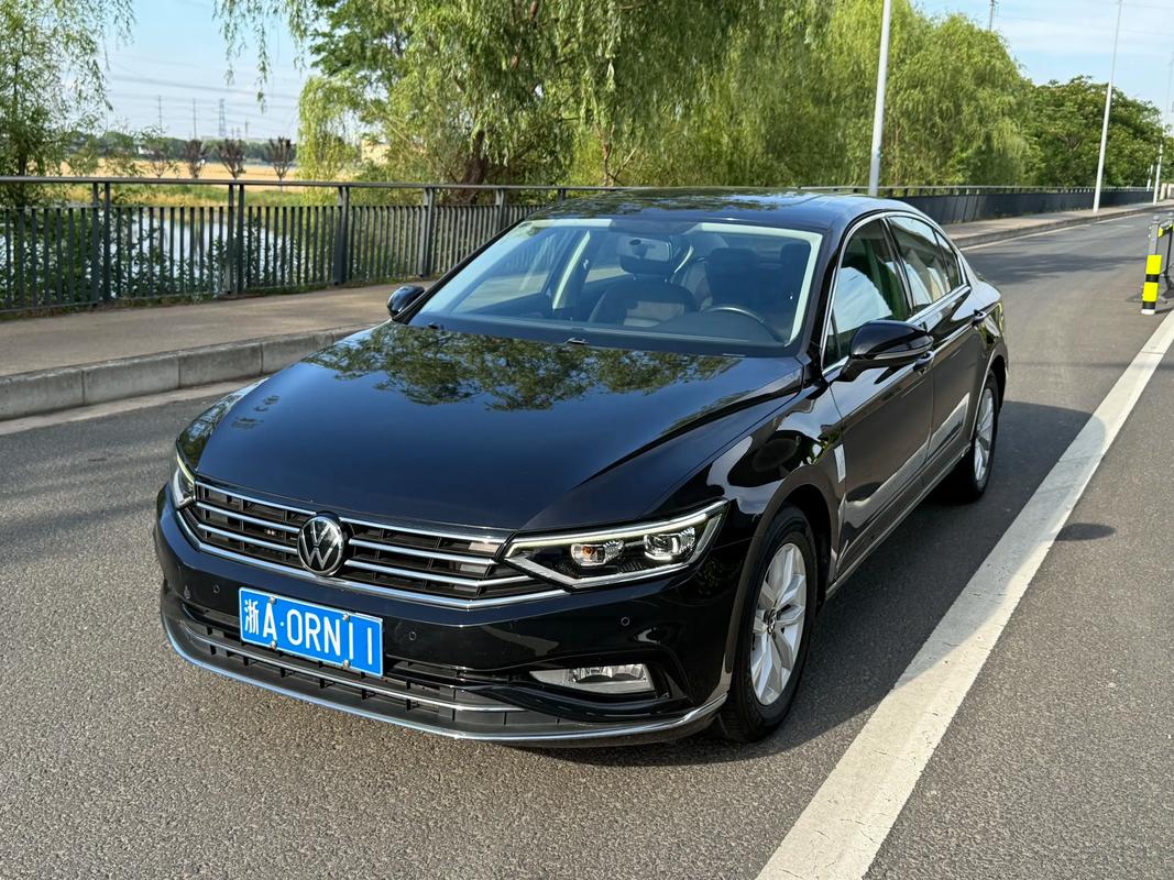 迈腾2020款330领先型,迈腾2021款330领先