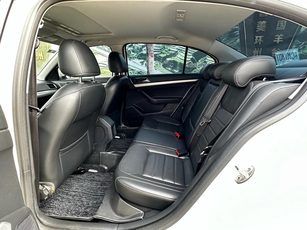 大众朗逸2017款图片 朗逸2017款图片 舒适