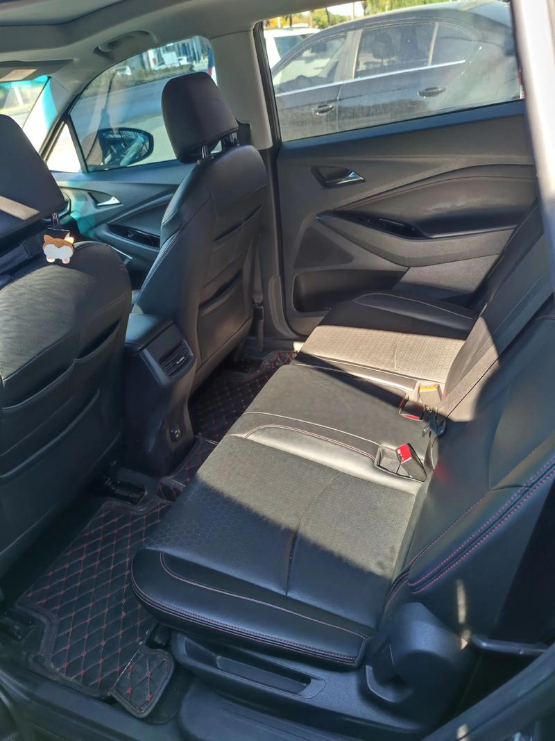 雪佛兰沃兰多钥匙怎么换电池/雪佛兰沃兰多怎么启动