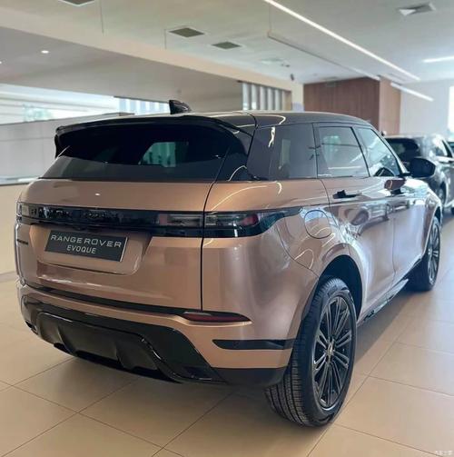 揽胜极光2024款新款报价及图片/揽胜极光最新款