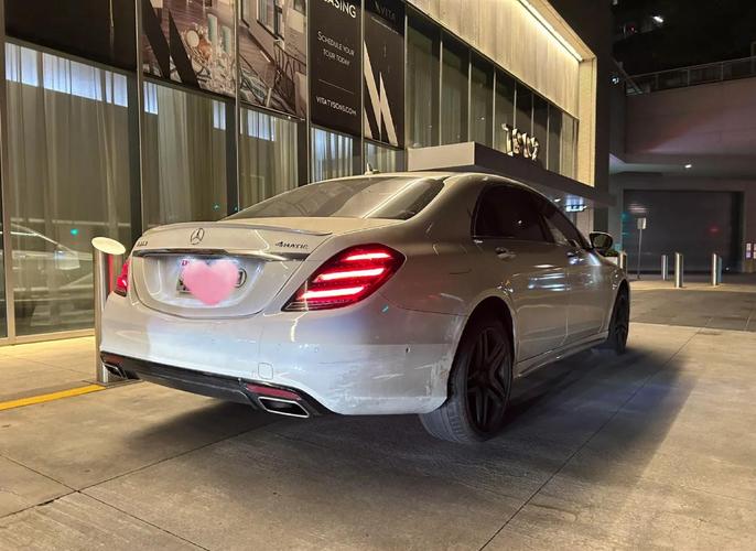 奔驰s550报价及图片 奔驰s550l新车报价2021款