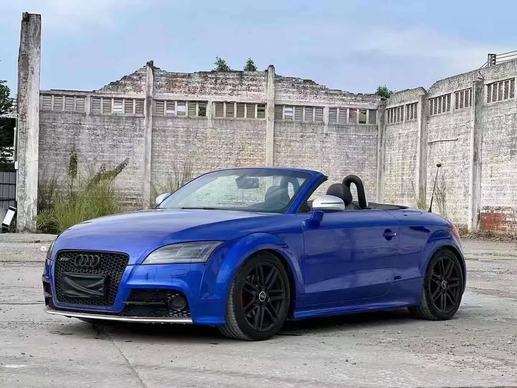 【奥迪双座敞篷跑车,奥迪双排四座敞篷】